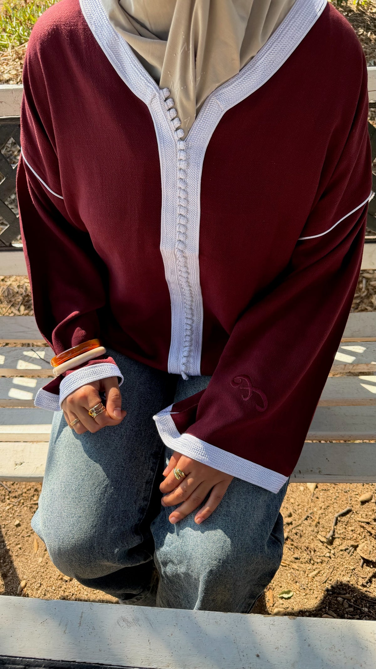 JABADOR BURGUNDY